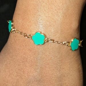 Dainty 14k Gold Plated Over 925 silver Four Leaf Clover Flower 7 Inch Bracelet7"